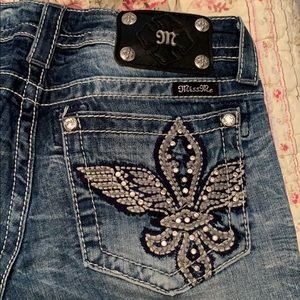 Bermuda jean shorts size 28 from buckle